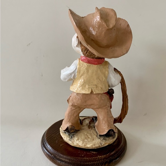Vintage Giuseppe Armani Gulliver’s Cowboys Figurine - Picture 5 of 11